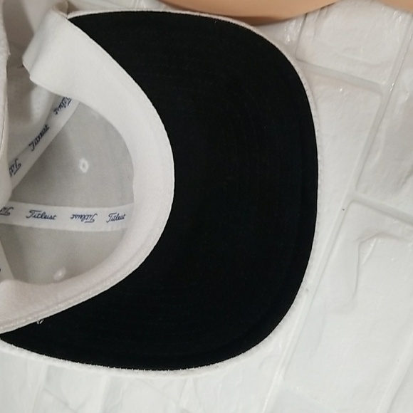 Titleist White Golf Hat with Blue Logo Footjoy Pro V1 - Picture 8 of 8